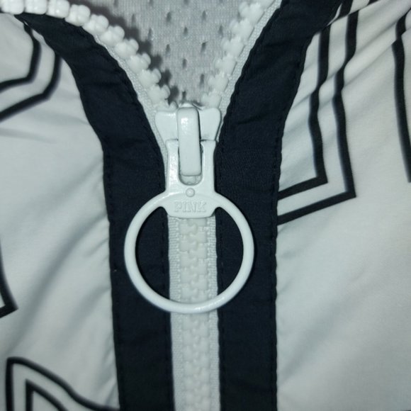 ? Final Price ? PINK Victorias Secret Wind Breaker - Picture 4 of 10